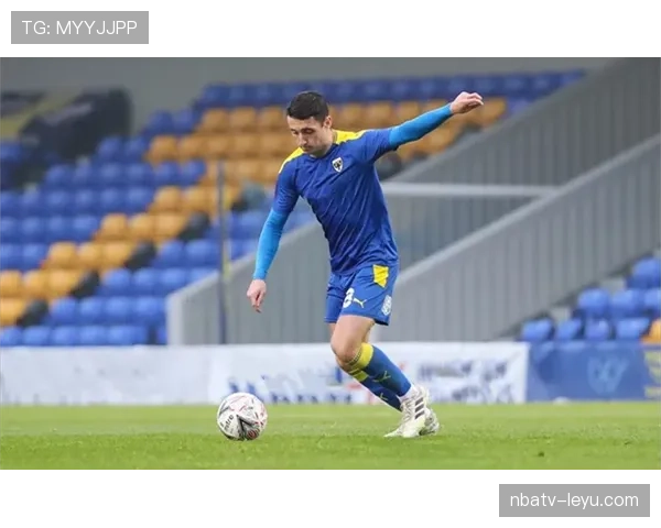 诺丁汉球员近期表现稳健,攻防两端持续提升 诺丁汉球员近期表现稳健,攻防两端持续提升