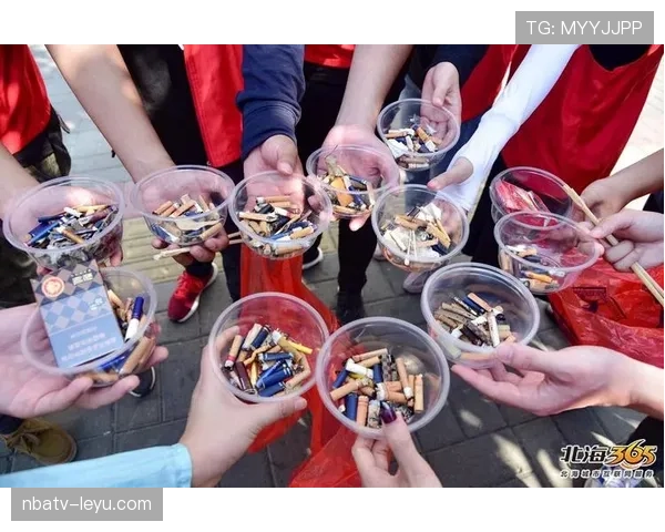 庞伟训练完随手吃俩鸡蛋，这自律谁顶得住啊